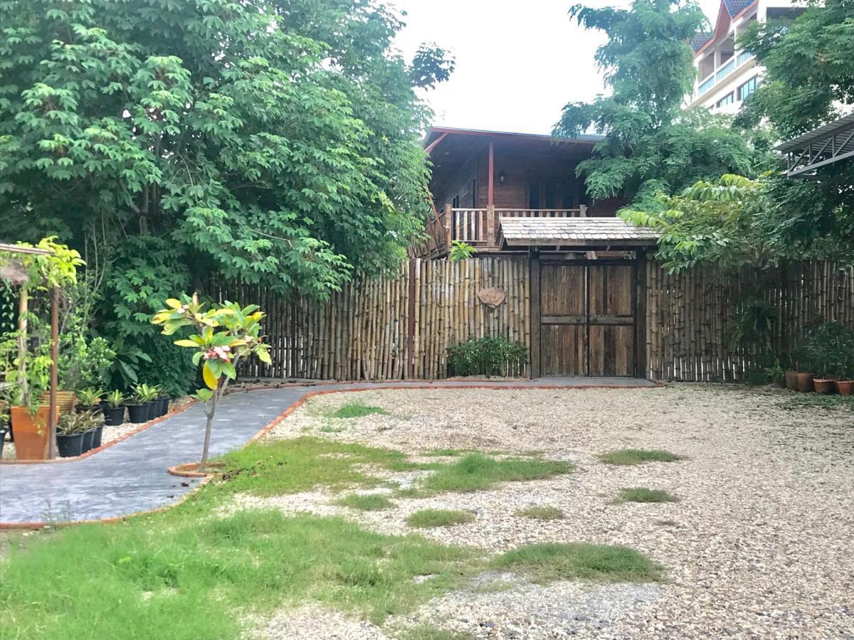 Petit Paramata Phitsanulok Exterior photo